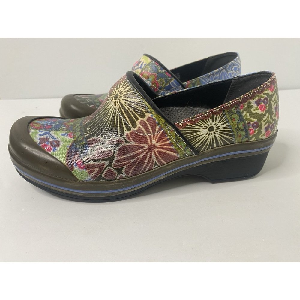 Dansko Multicolor Floral Mules /Clogs All weather material - Picture 4 of 13